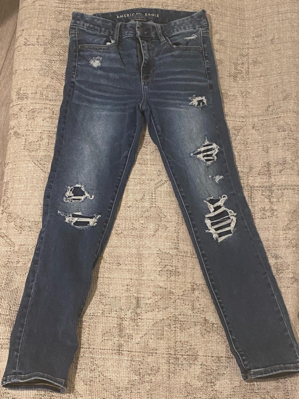 NWOT American Eagle Outfitters Women's Dark Blue Distressed Skinny Jeans